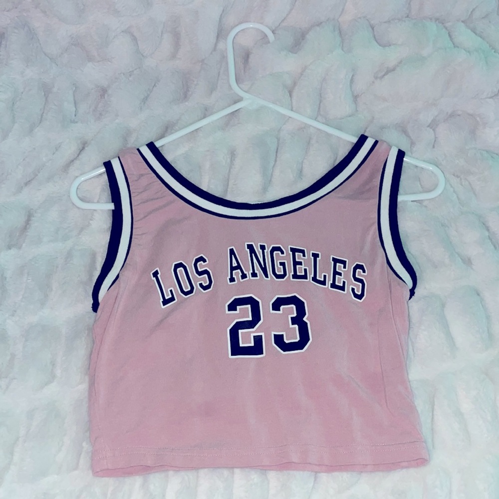 women’s size medium pink crop
